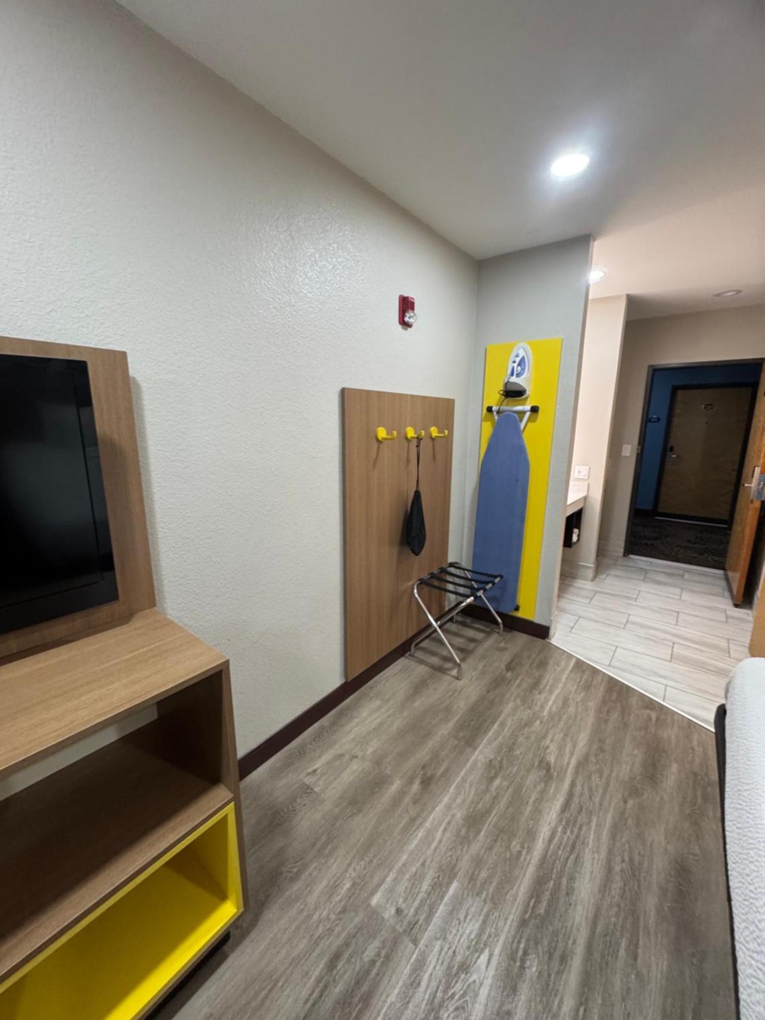 Days Inn By Wyndham Childress Dış mekan fotoğraf